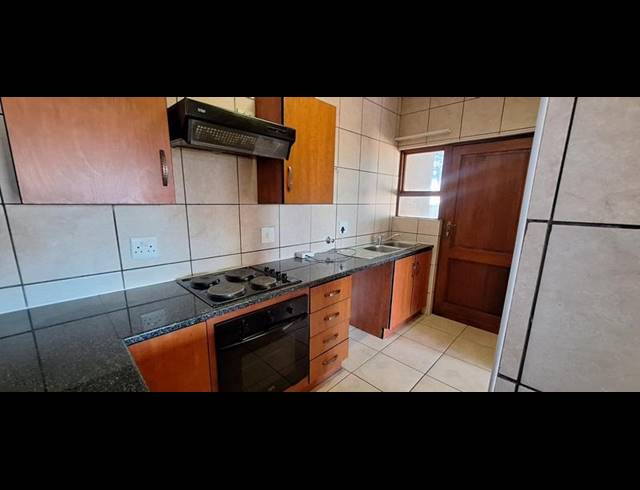 2 BEDROOM DUPLEX FOR SALE IN GARSFONTEIN
